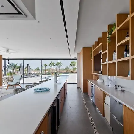 Fantastic Villa *